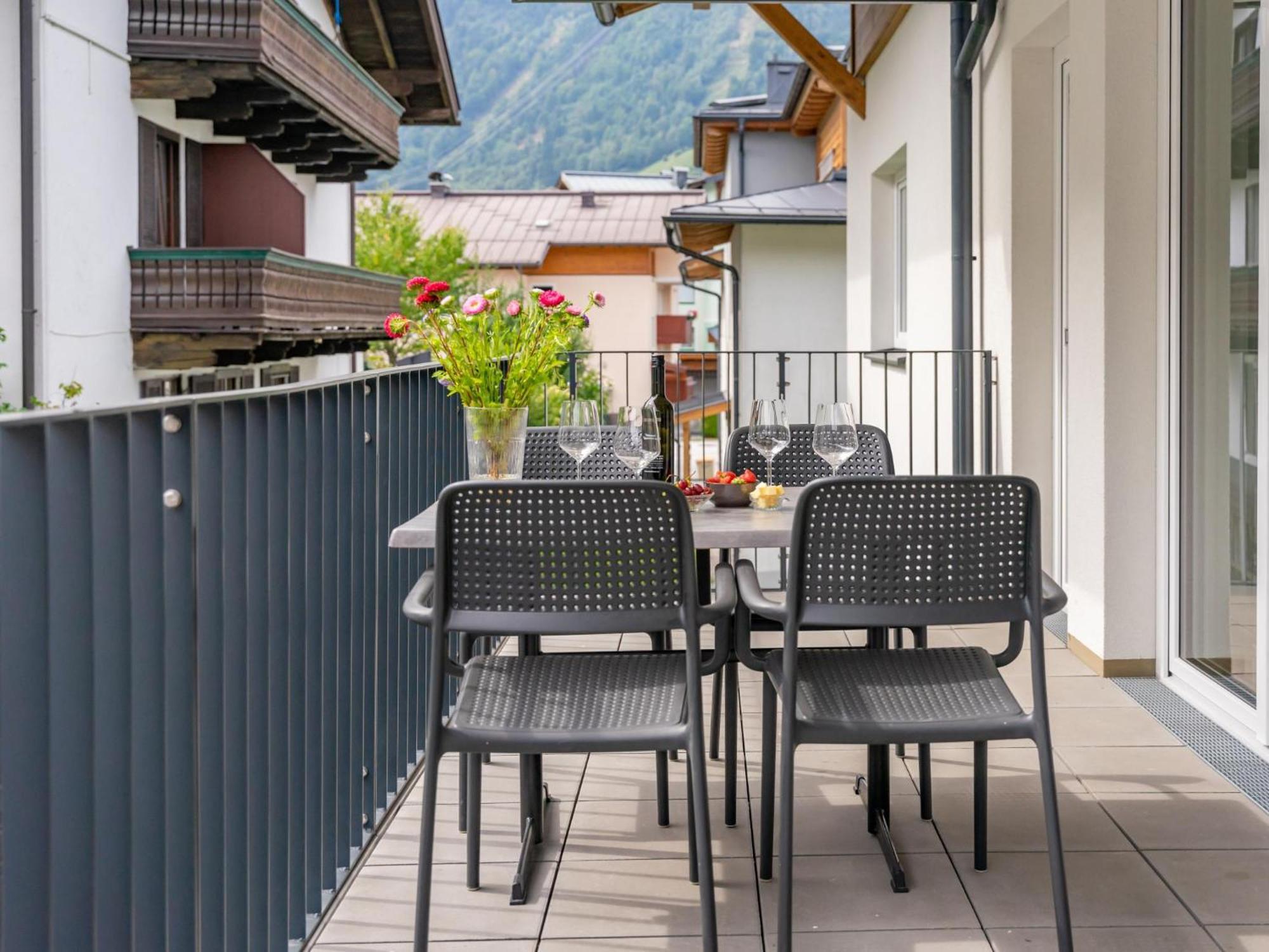 Falken Suites Top 4 Kaprun Exteriér fotografie